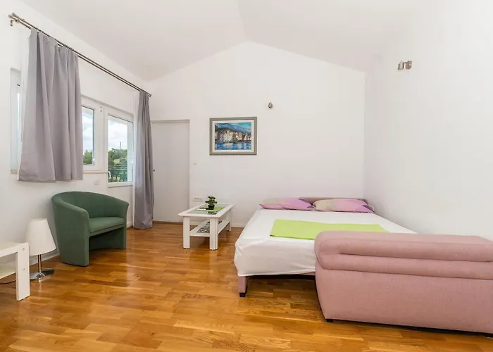 Marina On The Second Floor Διαμέρισμα Μακάρσκα