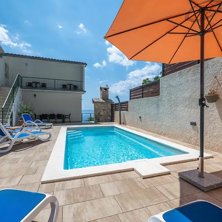 Marina On The Second Floor Lägenhet