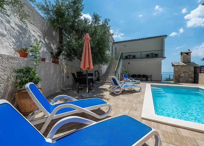 Marina On The Second Floor Apartment